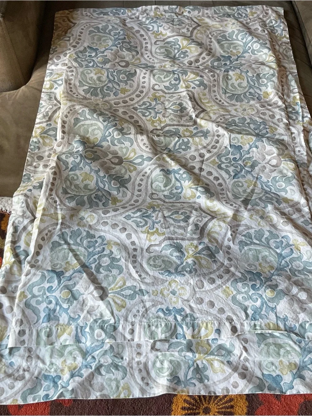 Pottery Barn Jessie King Duvet Cover & 2 King Shams